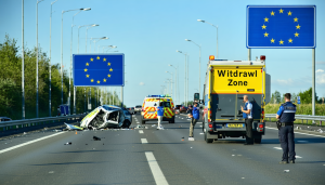 Un récent développement au sein de l&rsquo;Union européenne a conduit à une validation par les autorités compétentes de l&rsquo;élargissement des zones de retrait de permis pour les conducteurs impliqués dans des accidents graves. Cette décision vise à renforcer la sécurité [&hellip;]