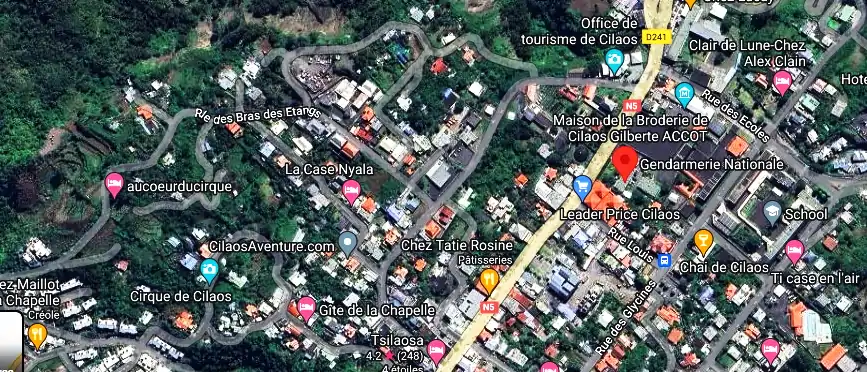 Fourriere à 74 Rue du Pere Boiteau, Cilaos 97413, La Réunion