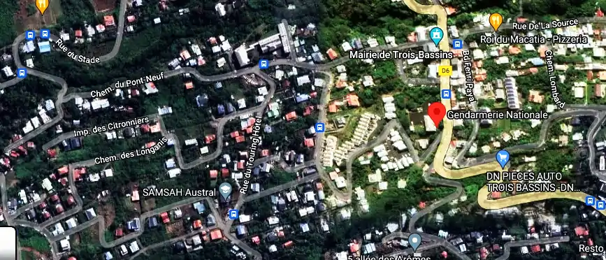 Fourriere à 12 Rue du General de Gaulle, Trois Bassins 97426, La Réunion